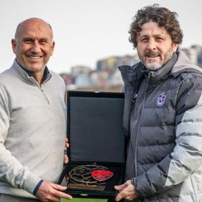 Galatasaray ma&ccedil;ındaki a&ccedil;ıklaması nedeniyle TFF'den Fatih Tekke'ye &ouml;d&uuml;l!