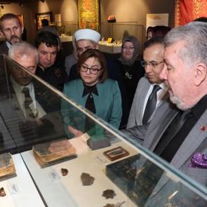 Gaziantep&rsquo;te 'Mukaddes Emanetler Sergisi' a&ccedil;ıldı