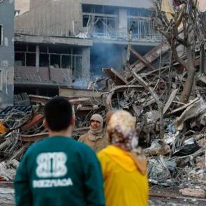 Acı bilan&ccedil;o a&ccedil;ıklandı: İran'da sivil can kaybı 1332'ye y&uuml;kseldi!