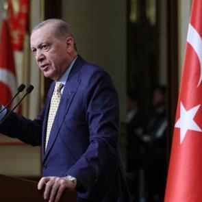 T&uuml;rkiye'den İran'a uyarı! Erdoğan'dan 'm&uuml;sterih olun' mesajı: Hassas politika izliyoruz