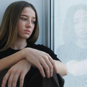 Psikologdan dikkat &ccedil;eken uyarı: "Depresyon ciddi bir ruh sağlığı sorunu"