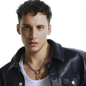 Şarkıcı Edis'in test sonucu belli oldu