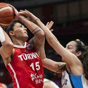 12 yıl sonra yeniden rakipler! 'Potanın Perileri' İstanbul'da parkeye iniyor