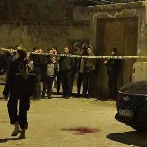 Şırnak'ta kanlı pusu: Sokakta y&uuml;r&uuml;rken başından vuruldu!