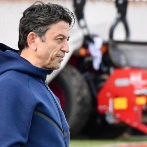 7-0 sonrası konuştu: Tek y&uuml;rek olacağız