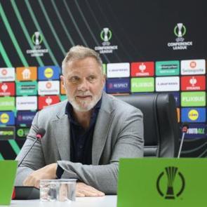 Thorsten Fink taraftarlarına seslendi! 'Tarih yazabiliriz'