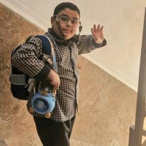 ABD bombardımanında &ouml;len &ccedil;ocuğun annesi konuştu: 'Sanki ona s&ouml;ylenmişti'