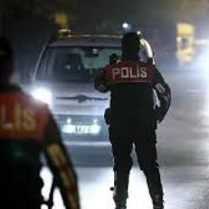 Akrobatik hareketler yapan motosiklet s&uuml;r&uuml;c&uuml;s&uuml;ne ceza yağdı