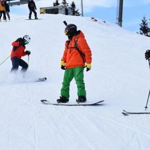 Artvin&rsquo;de Atabarı Kayak Merkezi kayakseverleri ağırlıyor