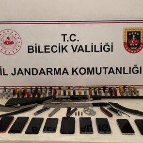 Bilecik'te silah ka&ccedil;ak&ccedil;ılığı operasyonu: 11 kişi g&ouml;zaltına alındı