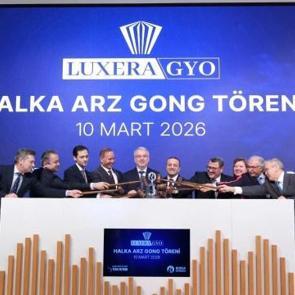 Borsa İstanbul'da gong Luxera GYO i&ccedil;in &ccedil;aldı