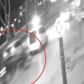 Bursa'daki feci kaza: İkiye b&ouml;l&uuml;nen ara&ccedil;tan kurtuldu