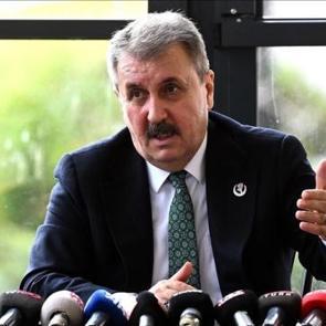 Destici, 'Erdoğan'ın adaylığını istiyoruz' dedi &ouml;neride bulundu