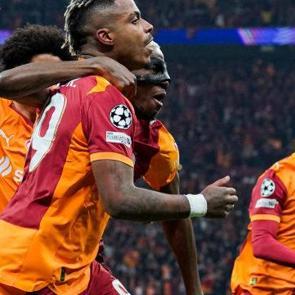 Devler Ligi'nde haftanın 11'i a&ccedil;ıklandı! Galatasaray'dan 2 yıldız kadroda