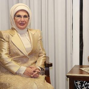 Emine Erdoğan'dan '14 Mart Tıp Bayramı' mesajı