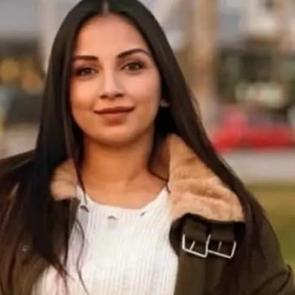 Eşi tarafından &ccedil;ocuklarının g&ouml;z&uuml; &ouml;n&uuml;nde katledildi!