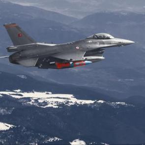 F-16'larda kullanılan yerli g&uuml;d&uuml;m kiti envantere alındı: Havada hedef belirliyor