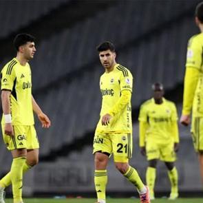 Fenerbah&ccedil;eli futbolculara ve ailelerine zorbalık! Tehdit edildiler