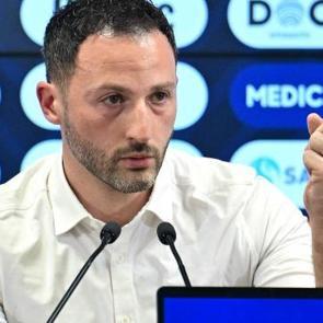 'Hala hayattayız' diyen Tedesco: Kurallar herkes i&ccedil;in aynı olmalı