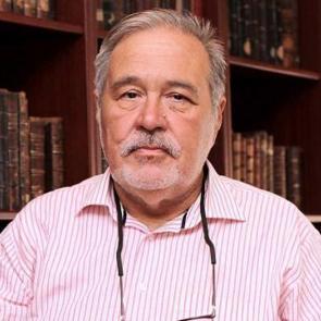 İlber Ortaylı'nın durumu ciddileşti! Ailesinden a&ccedil;ıklama