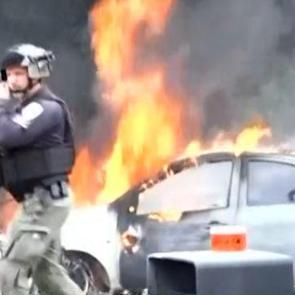 İran f&uuml;zeleri Tel Aviv'e peş peşe d&uuml;şt&uuml;!