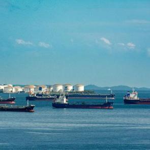 İran H&uuml;rm&uuml;z Boğazı'nı kapatmıştı: Pakistan ordusundan d&uuml;nyada g&uuml;ndem olan hamle!