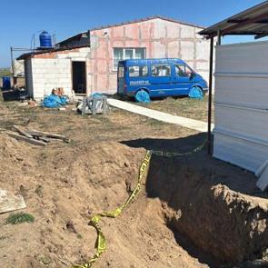 Kayıp olarak aranan 13 yaşındaki &ccedil;ocuk &ouml;l&uuml; bulundu! Katilin babası olduğu iddia edildi