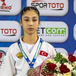 Konya B&uuml;y&uuml;kşehir Belediyespor başarılarına devam ediyor!