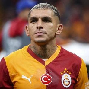 Lucas Torreira'dan Beşiktaş derbileri i&ccedil;in şok s&ouml;zler!