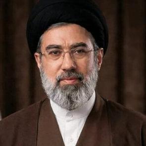 M&uuml;cteba Hamaney: B&ouml;lgedeki t&uuml;m Amerikan &uuml;sleri acil olarak kapatılmalı