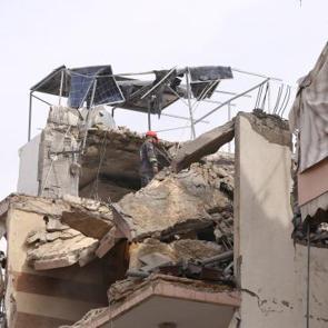 L&uuml;bnan'da hayatını kaybedenler 850'ye y&uuml;kseldi