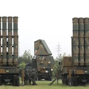 Petrol karşılığında hava savunma sistemi!