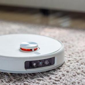 Robot s&uuml;p&uuml;rgelerde casusluk tehlikesi