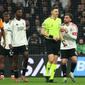 Beşiktaş'tan TFF'ye Galatasaray derbisi i&ccedil;in resmi başvuru! 