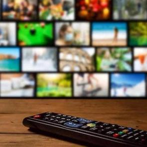 TRT1 dizisinden &uuml;z&uuml;c&uuml; haber! Yayın akışından kaldırılmasının nedeni...