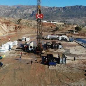 T&uuml;rkiye&rsquo;nin enerji kalkanı Gabar! H&uuml;rm&uuml;z kapandı, petrolde stratejik g&uuml;&ccedil; oldu