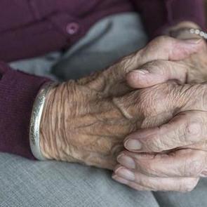 T&uuml;rkiye'nin yaşlı n&uuml;fus oranı hızla artıyor! T&Uuml;İK a&ccedil;ıkladı