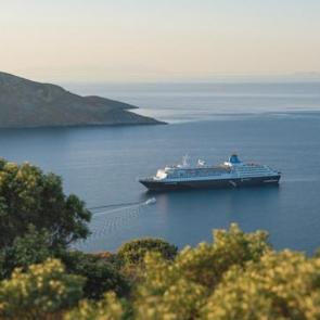 Y&uuml;zen oteller tatilcilerin yeni g&ouml;zdesi oldu