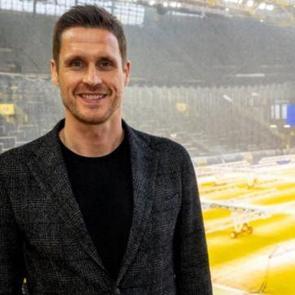 2002'de g&ouml;reve başlamıştı! Dortmund'da 24 yıllık d&ouml;nem sona erdi