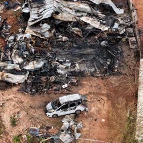 Anne ve 5 &ccedil;ocuğu yanarak can verdi! Konteyner faciasında kahreden detay