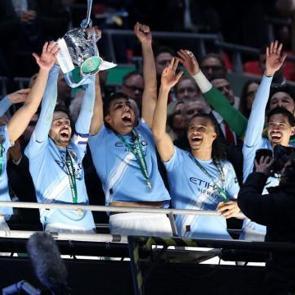 Arsenal'ı devirdiler! İngiltere Lig Kupası Manchester City'nin