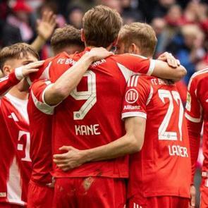 Bayern M&uuml;nih'ten farklı galibiyet