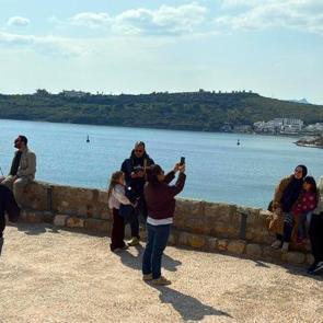 Bodrum&rsquo;da bayram yoğunluğu: Tarihi mekanlara ziyaret&ccedil;i akını