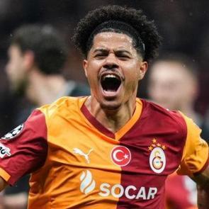 Brezilya'da 50 yıl sonra ilk! Gabriel Sara sahaya &ccedil;ıkmadan tarihe ge&ccedil;ti