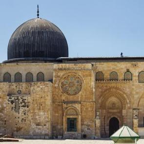 İsrail Mescidi Aksa'yı 18 g&uuml;nd&uuml;r kapalı tutuyor