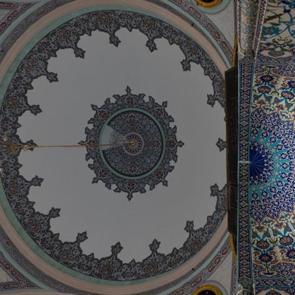 Kadık&ouml;y İskele Camii&rsquo;nin tarihi: Yalı camisinden g&uuml;n&uuml;m&uuml;ze uzanan yolculuk