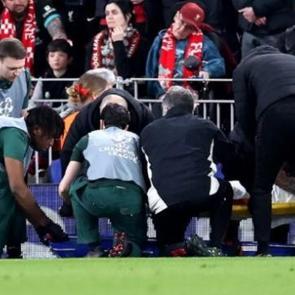 Lang'ın parmağı koptu! UEFA harekete ge&ccedil;ti: Liverpool'a soruşturma