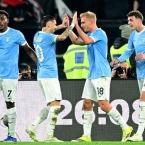 Liderin ikramını geri &ccedil;evirdiler! Zirvede puan farkı arttı