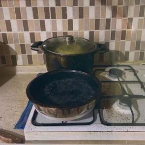 Manisa'da ocakta unutulan yemek can aldı