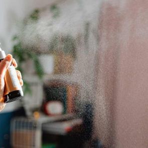 Oda spreylerindeki gizli tehlike: Ger&ccedil;ek temizlik mi kimyasal tuzak mı?